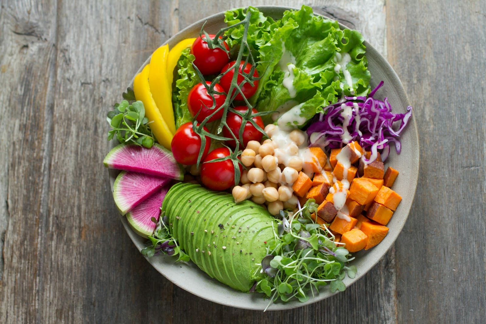 How to Build a Website for Your Dietitian or Nutrition Coaching Practice (That Actually Books Clients)